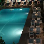Hotell Altinyaz 3*