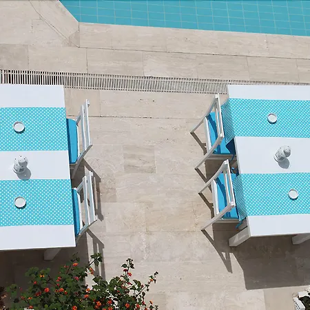 Hotell Altinyaz 3*