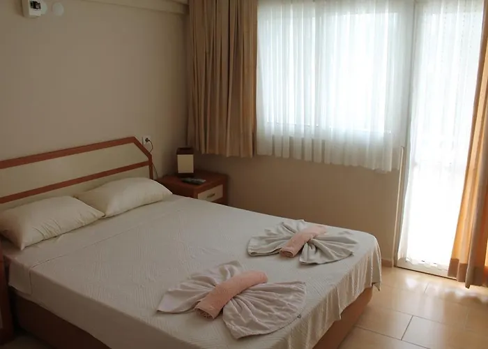 מלון Altinyaz Çeşme