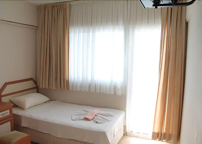 Altinyaz מלון Çeşme