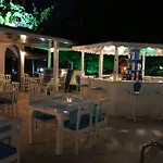 Hotel Altinyaz 3*
