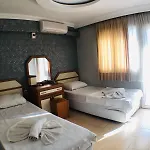 Altinyaz Hotel Çeşme
