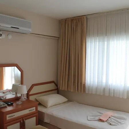 Altinyaz Hotel