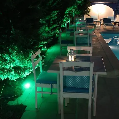 Hotel Altinyaz 3*
