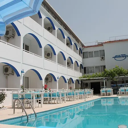 Hotel Altinyaz 3*