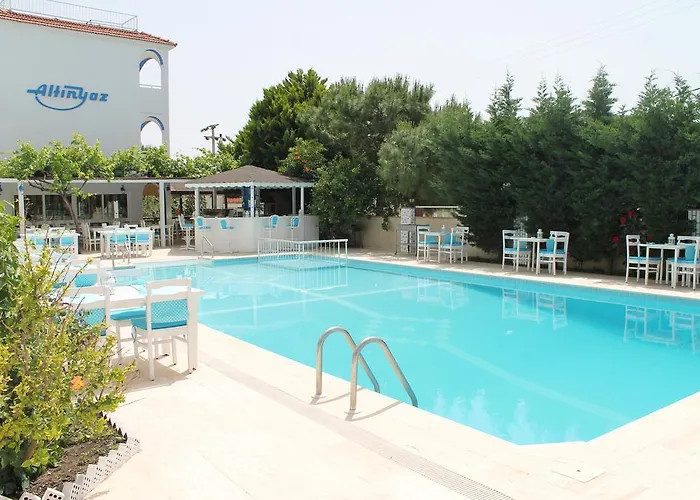 Szálloda Altinyaz 3*